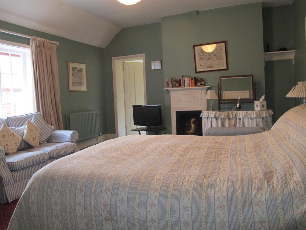 Cotton Farm Bed & Breakfast Chester Room photo